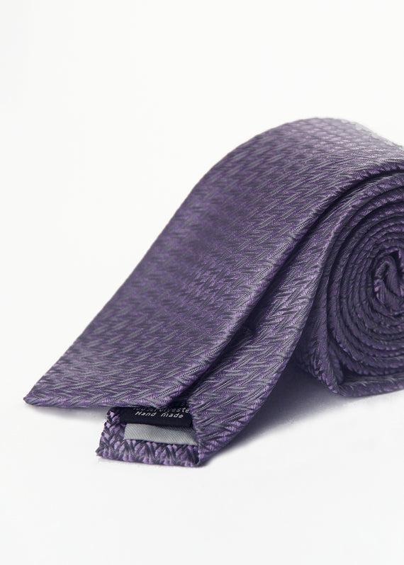 carvat họa tiết tím